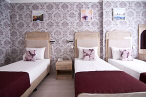 Artefes Hotel Old City