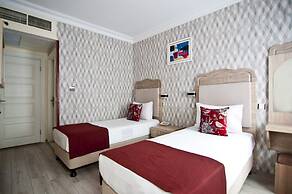 Artefes Hotel Old City