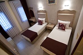 Artefes Hotel Old City