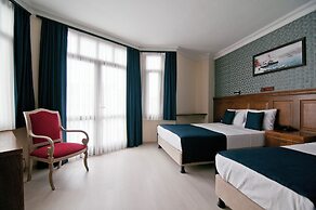 Artefes Hotel Old City