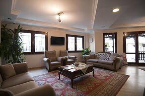 Artefes Hotel Old City