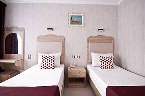 Artefes Hotel Old City