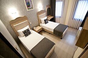 Artefes Hotel Old City