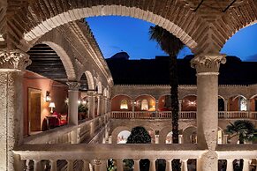 Hotel Palacio de Santa Paula, Autograph Collection