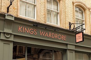 Native Kings Wardrobe, St Paul's