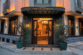 Triton Hotel