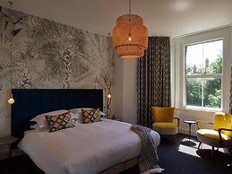 The Lodge Hotel - Putney