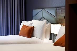 The Lodge Hotel - Putney