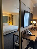 The Lodge Hotel - Putney