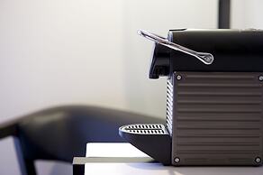 The Lodge Hotel - Putney