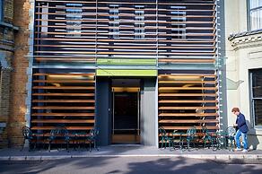 The Lodge Hotel - Putney