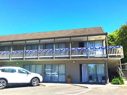 Accolade Lodge Motel