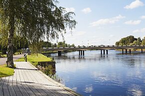 Best Western Hotel River C