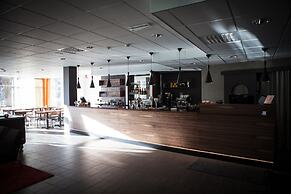 Best Western Hotel River C