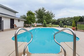 Days Inn by Wyndham Battlefield Rd/Hwy 65