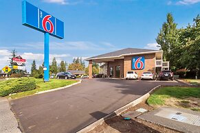 Motel 6 Vancouver, WA