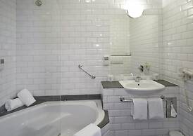 Hotel Mastbosch Breda
