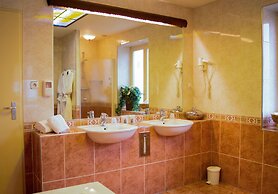 Hotel Mastbosch Breda