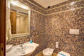Aurelius Art Gallery Hotel