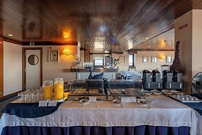 Hotel Apartamento Solverde