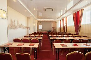 Amaks Safar Hotel