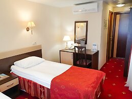 Amaks Safar Hotel