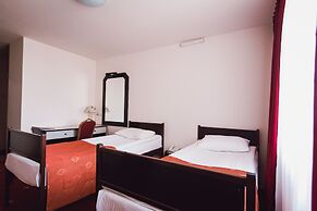 Amaks Safar Hotel