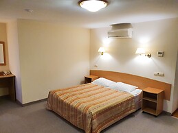 Amaks Safar Hotel