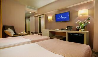 Grand Hotel Zhemchuzhina