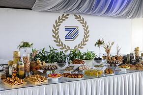 Grand Hotel Zhemchuzhina