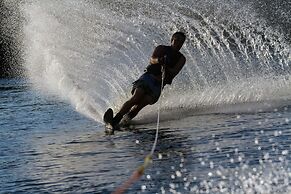 Grand Hotel Zhemchuzhina