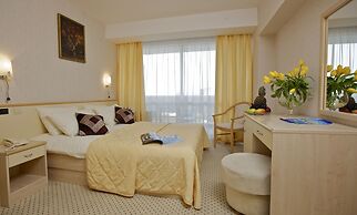 Grand Hotel Zhemchuzhina