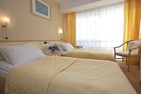 Grand Hotel Zhemchuzhina