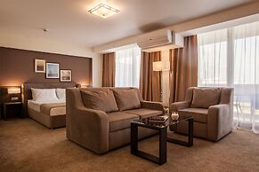 Grand Hotel Zhemchuzhina