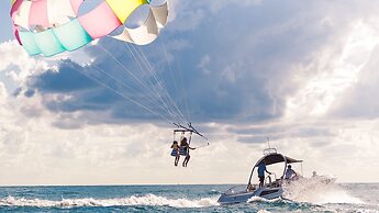 Grand Hotel Zhemchuzhina