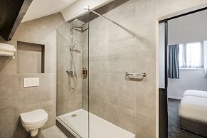 Aris Grand-Place Hotel