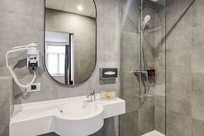 Aris Grand-Place Hotel