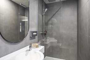 Aris Grand-Place Hotel