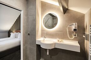 Aris Grand-Place Hotel