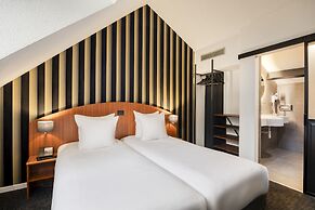 Aris Grand-Place Hotel