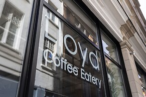 Aris Grand-Place Hotel