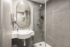 Aris Grand-Place Hotel