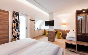 Hotel Zach