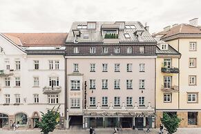 Hotel Zach