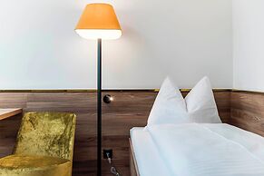 Hotel Zach