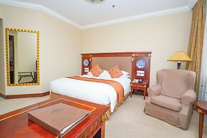 Broadway Mansions Hotel - On the Bund