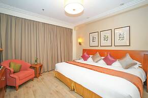 Broadway Mansions Hotel - On the Bund