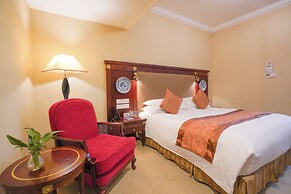 Broadway Mansions Hotel - On the Bund