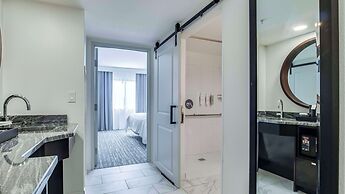 Embassy Suites Louisville East