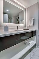 Embassy Suites Louisville East